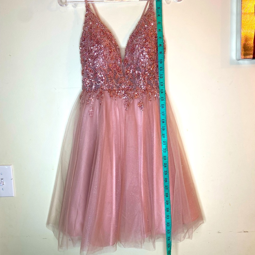 Prom dress worn once in good condition - Picture 3 of 5